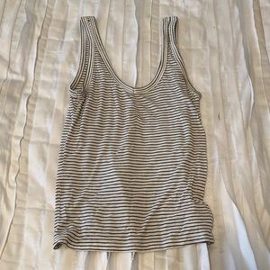 American Eagle black and white stripped tank top